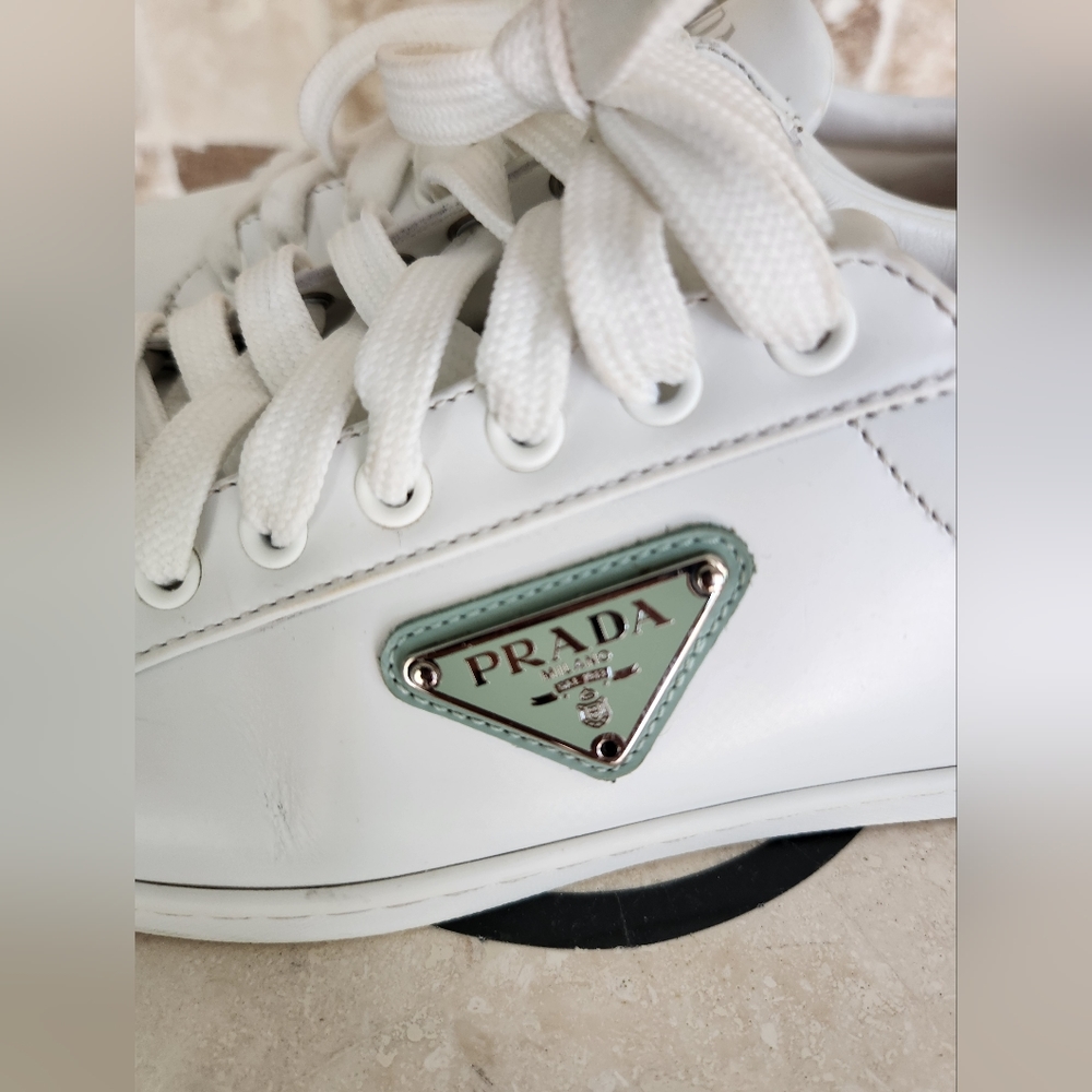 Prada classic Men's or women's sneakers - Picture 2 of 7